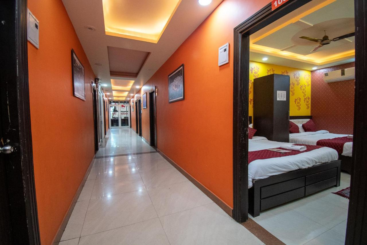 Hotel Dev Bhoomi Inn Rishīkesh Buitenkant foto